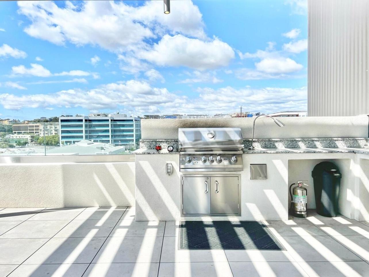 3 Bedroom Penthouse In Downtown! San Diego Exterior photo