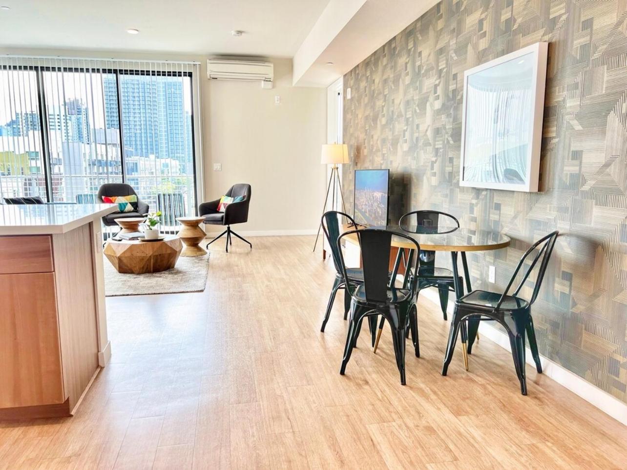 3 Bedroom Penthouse In Downtown! San Diego Exterior photo